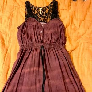 Casual Dress with sheer details